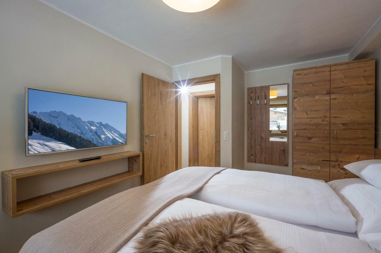 183 Apartment